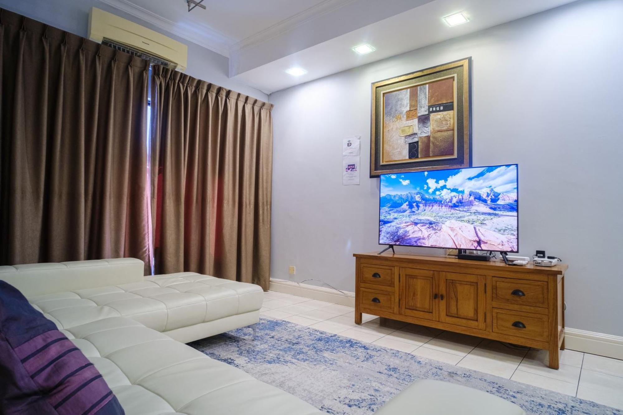 Petronella Apartment C1 Marina Court 亞庇 外观 照片